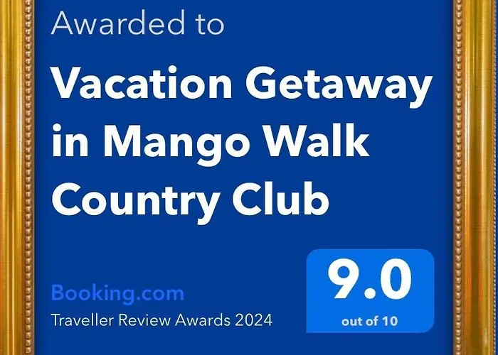 Vacation Getaway In Mango Walk Country Club Apartment